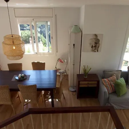 Villa Sleeps 8 With Pool And Wifi Lloret de Mar