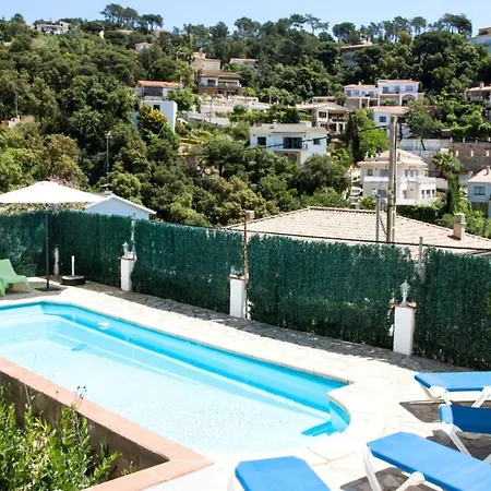 Sleeps 8 With Pool And Wifi
